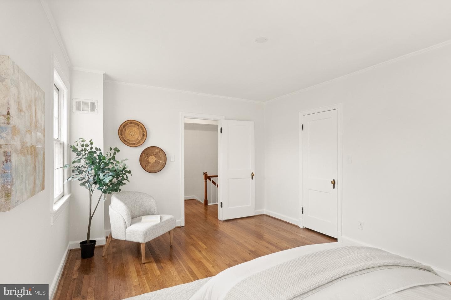 1510 S Edgewood St # 541 photo 18