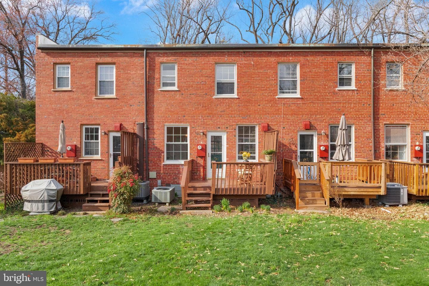 1510 S Edgewood St # 541 photo 27