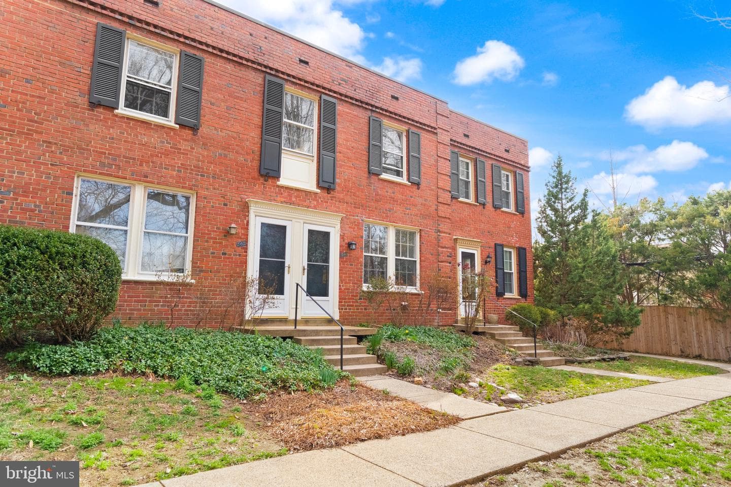 1510 S Edgewood St # 541 photo 29