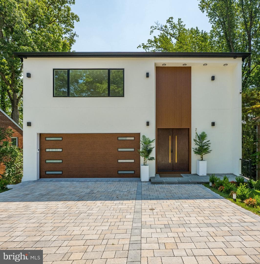 2321 N Richmond Street photo 72