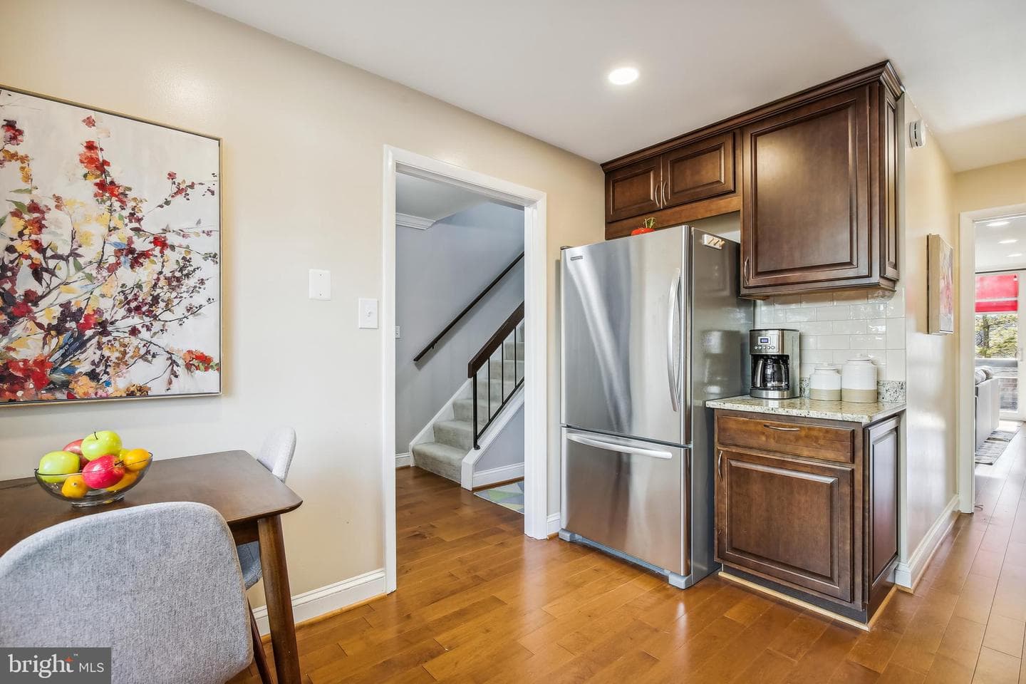 1657 S Hayes Street #b photo 8