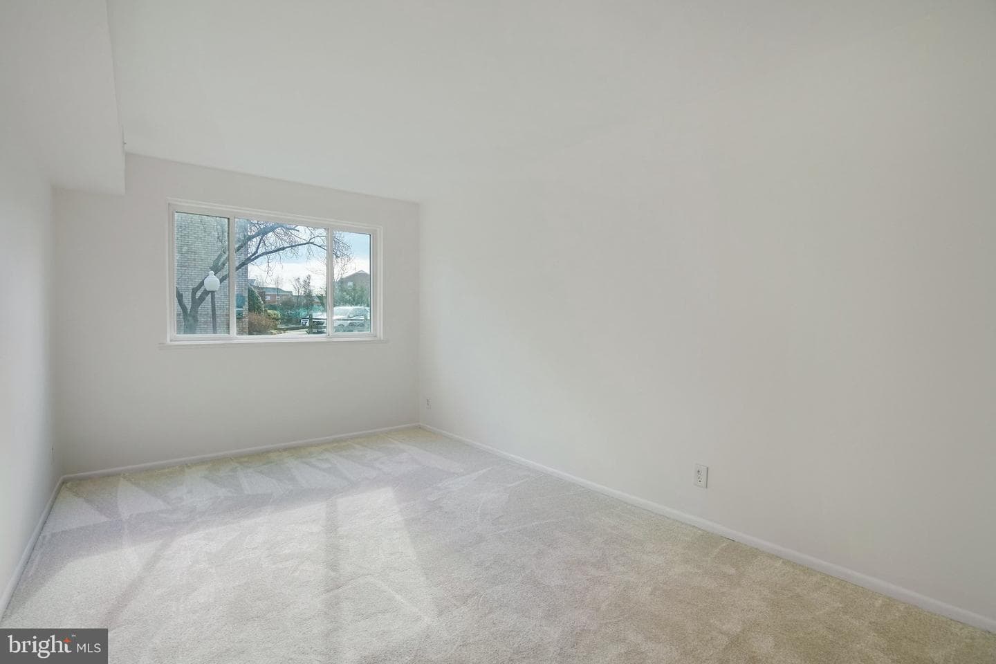 5020 7th Road S #102 photo 22