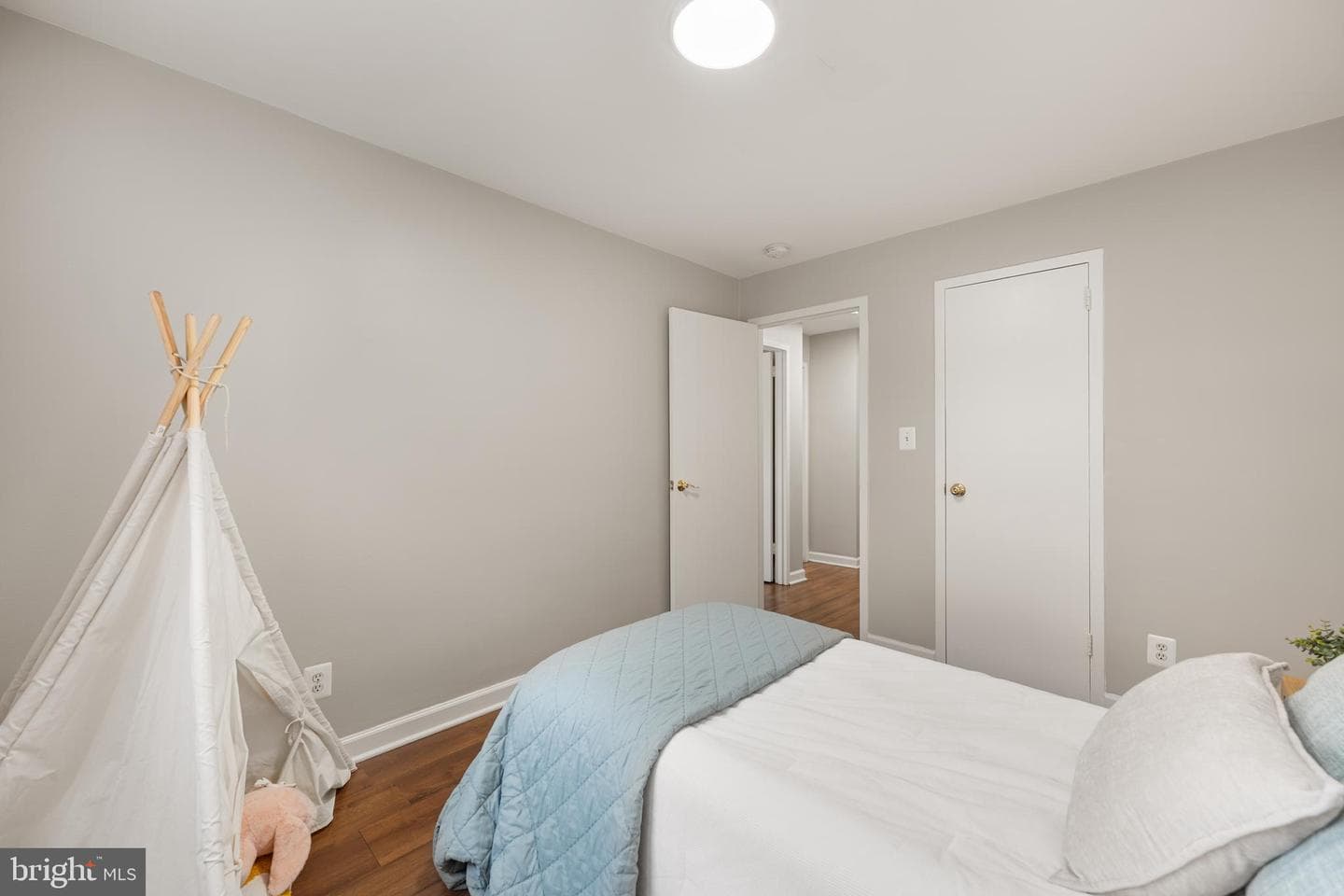 2030 N Woodrow Street #1 photo 17