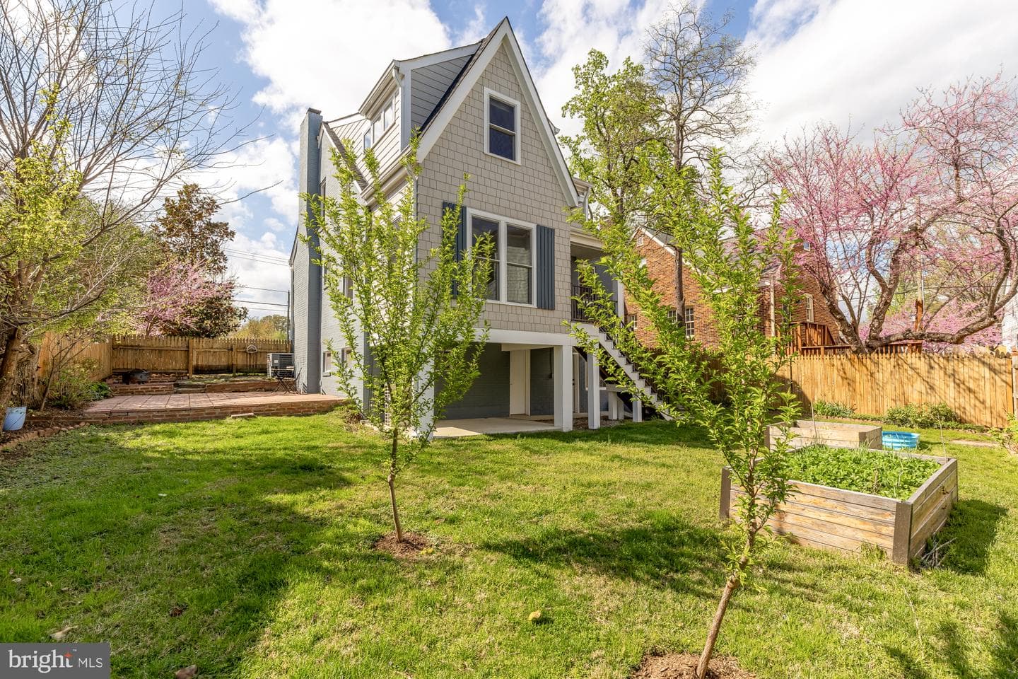 1621 N Quincy Street photo 41