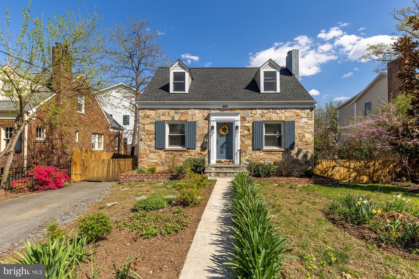 1621 N Quincy Street photo 43