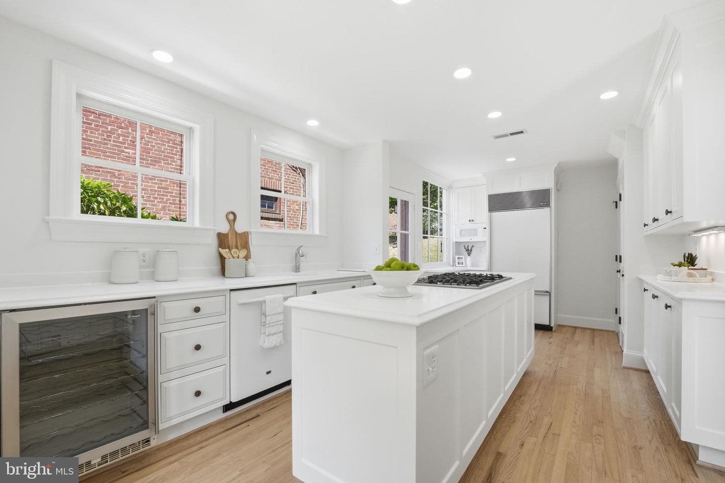1815 N Highland Street photo 30