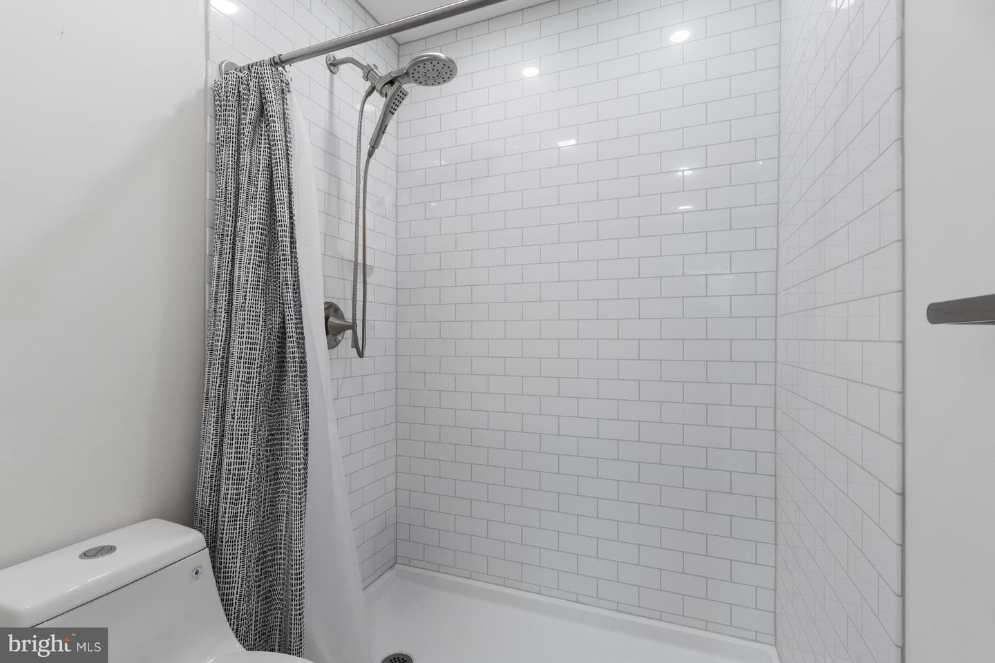 1016 S Wayne Street #t-12 photo 20