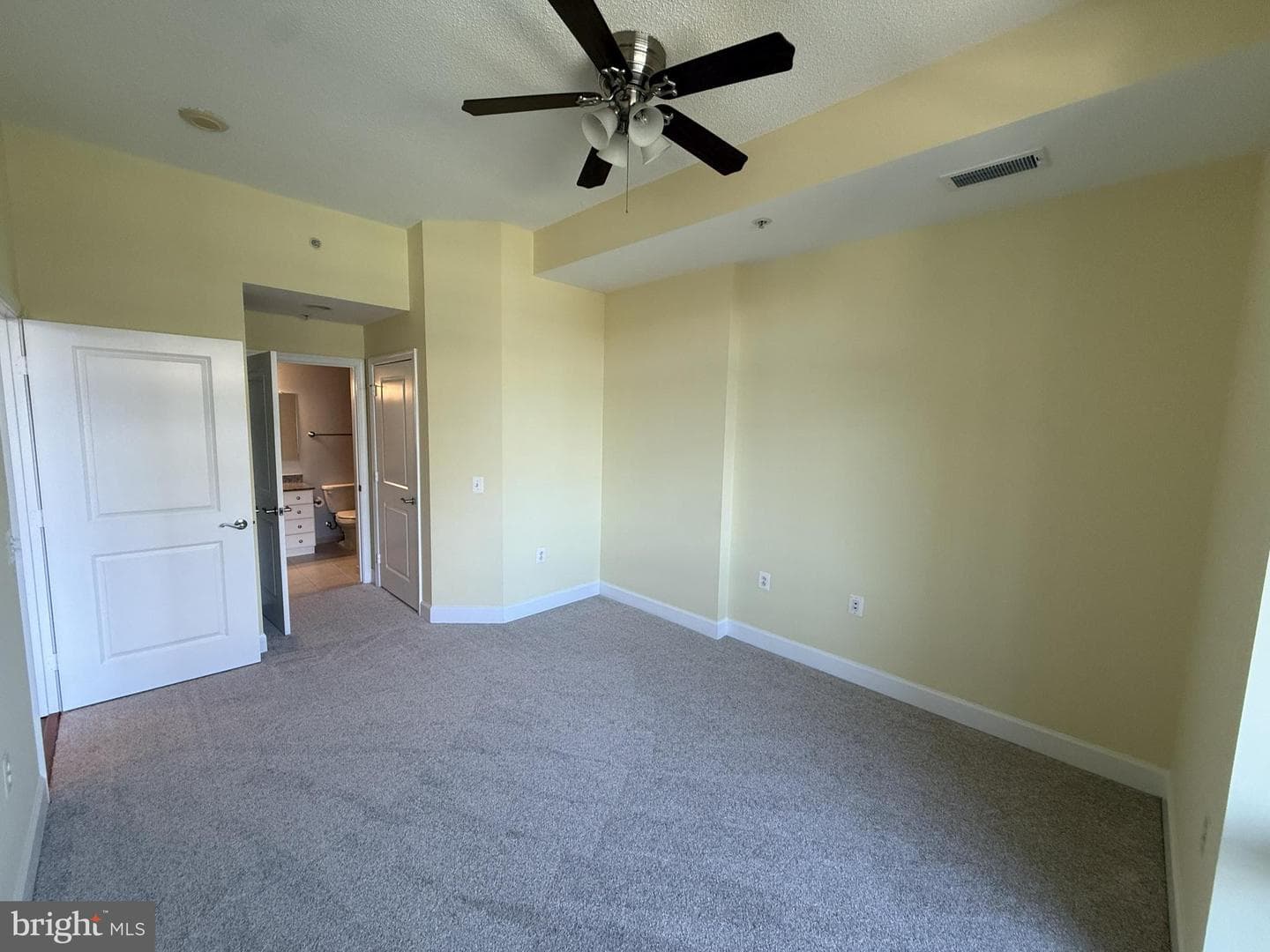 3600 S Glebe Road #1013w photo 7