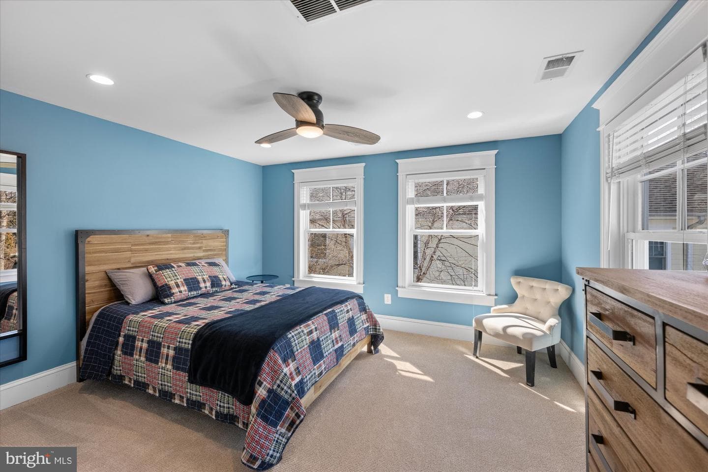 6726 25th Street N photo 35