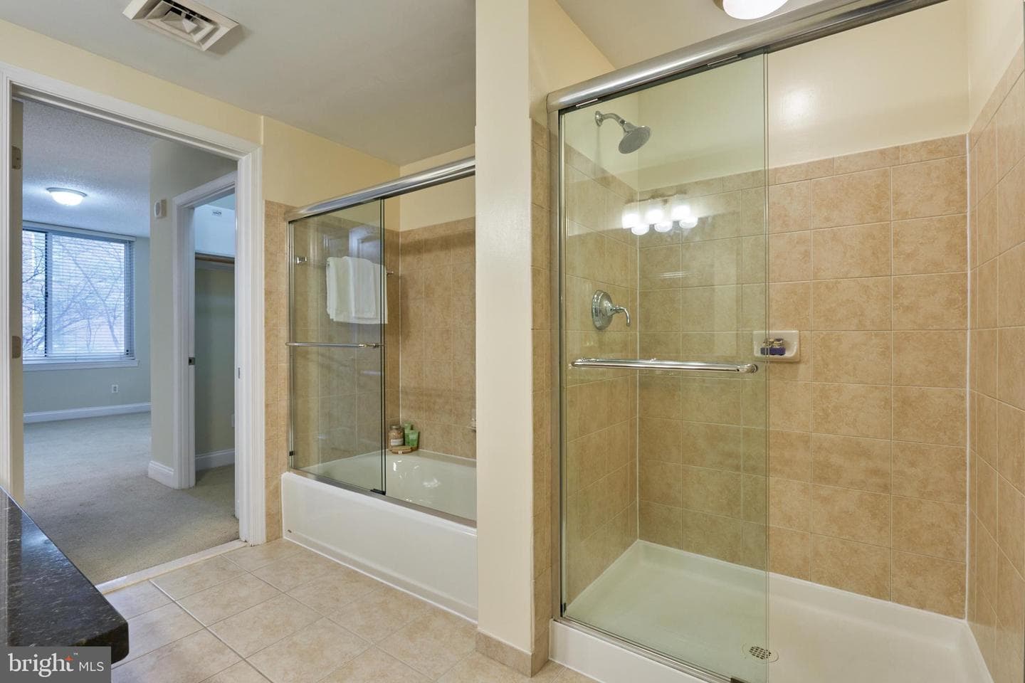 1020 N Highland Street #422 photo 19