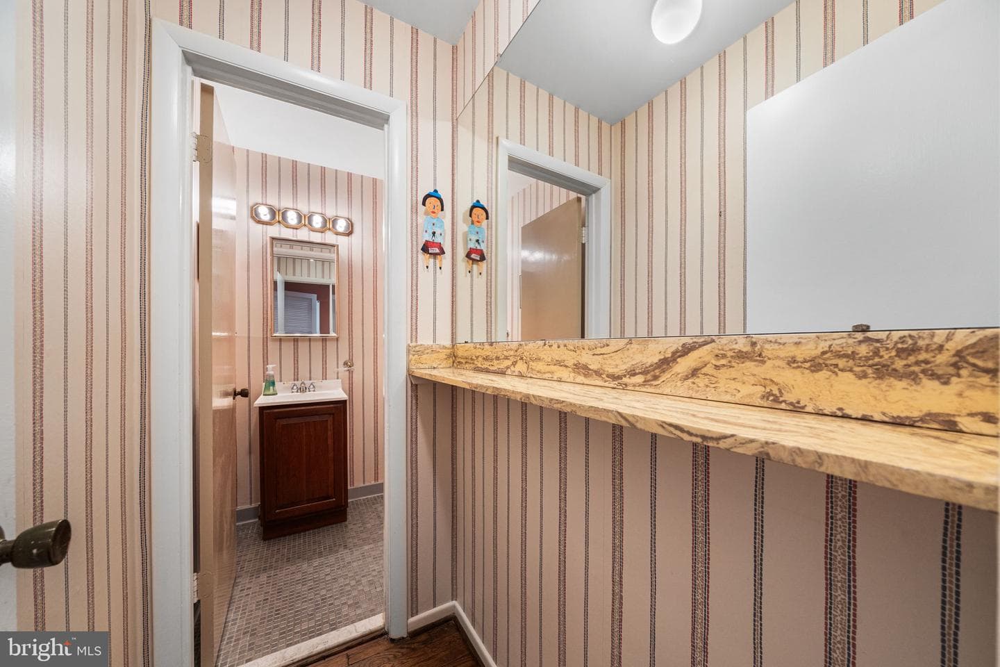 2705 N Upshur Street photo 24