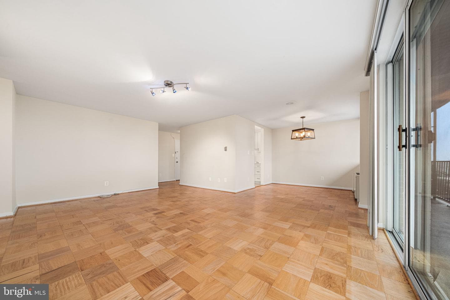 4343 Cherry Hill Road #601 photo 14
