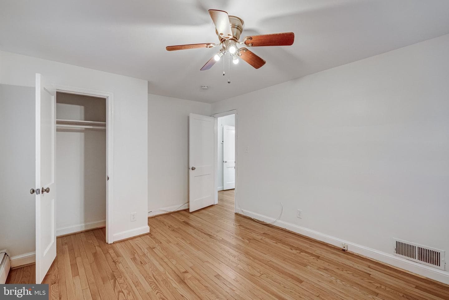 5618 7th Street N photo 22
