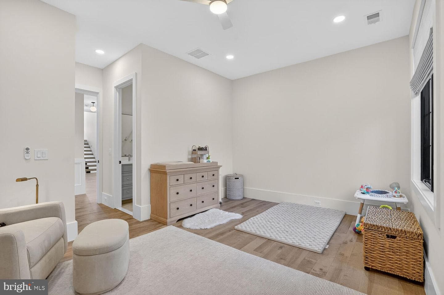 1615 N Wakefield Street photo 22