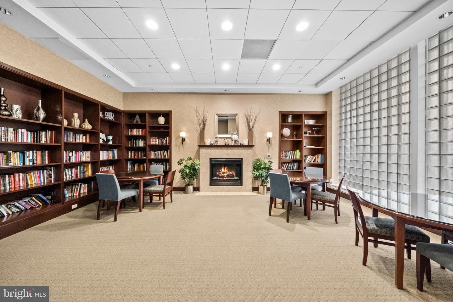 1020 N Highland Street #907 photo 29