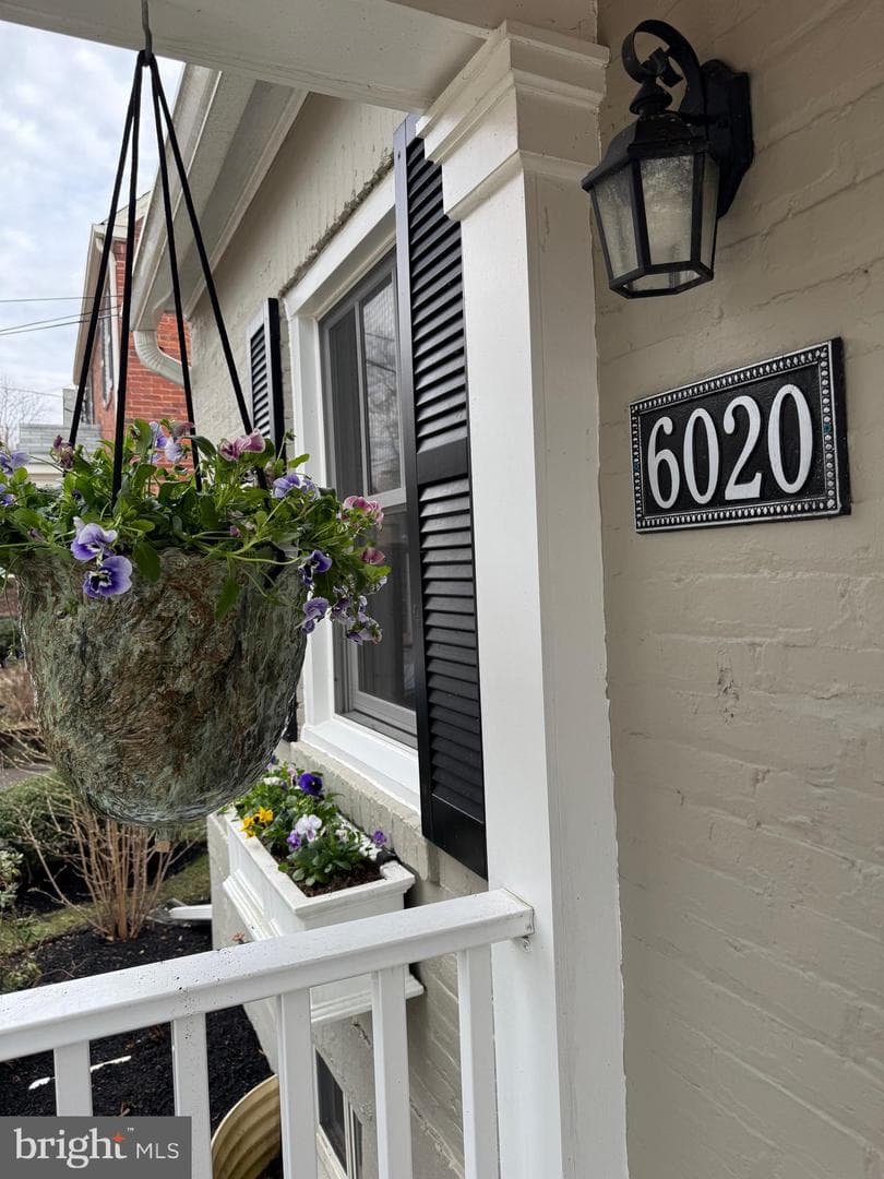 6020 20th Street N photo 2