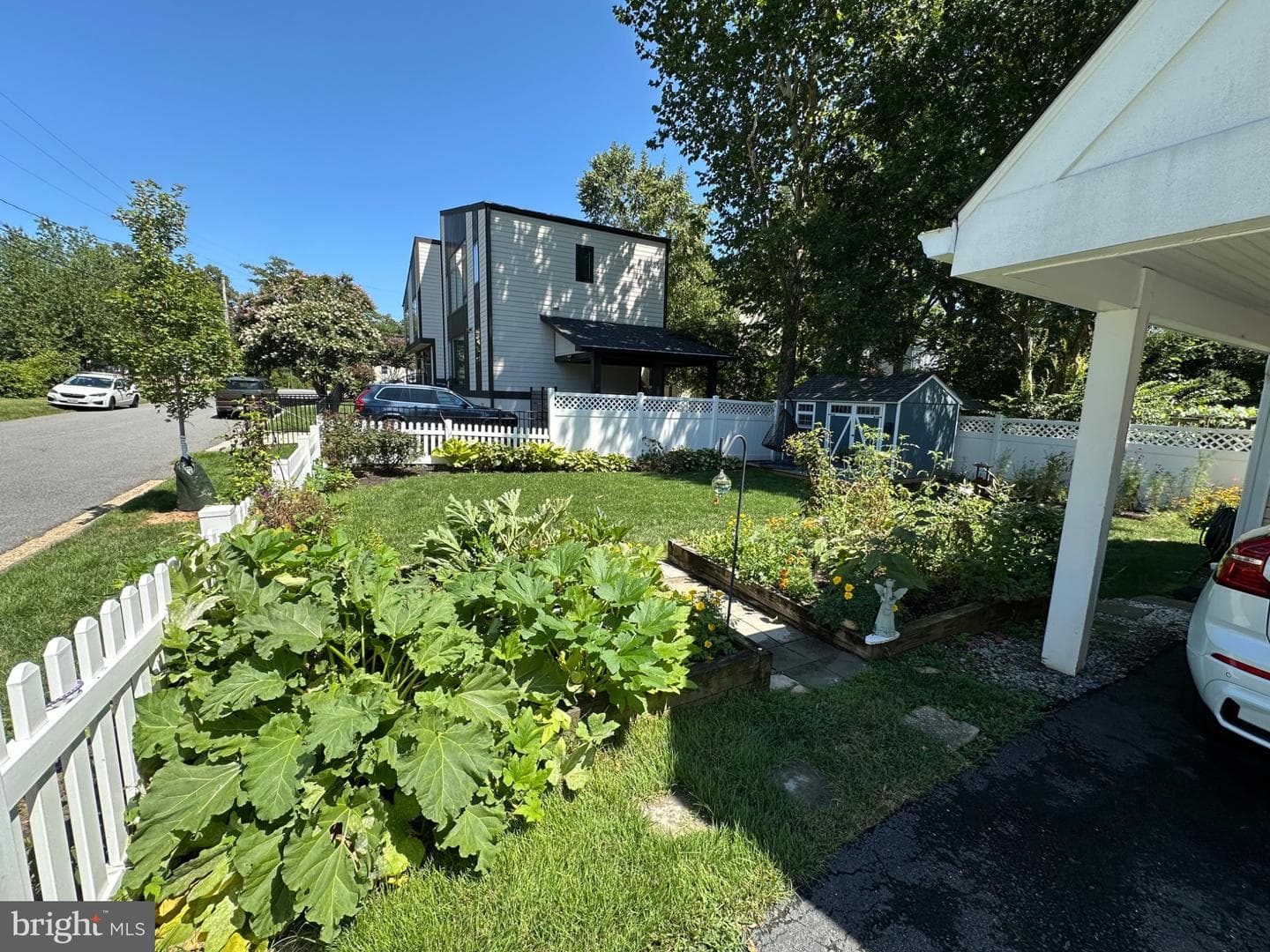 415 S Jefferson Street photo 35