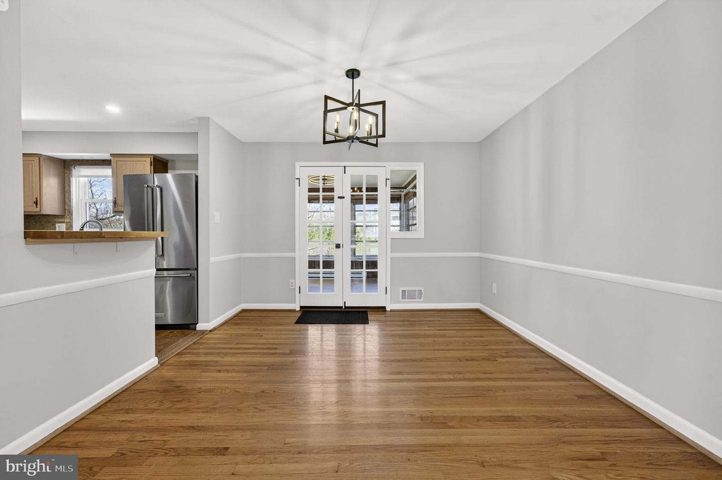 306 S Pershing Drive photo 15