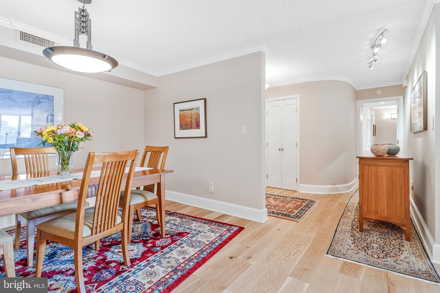 1101 S Arlington Ridge Road #706 photo 18