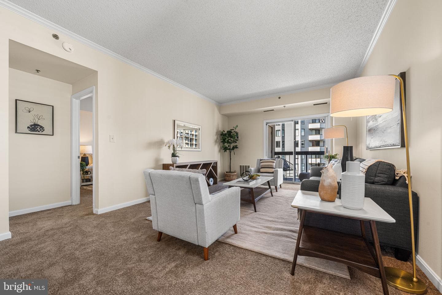 1211 S Eads St # 1305 photo 11