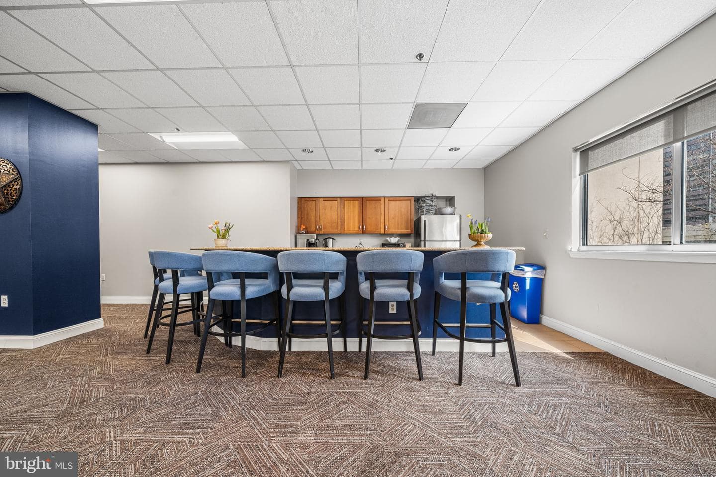 1211 S Eads St # 1305 photo 24