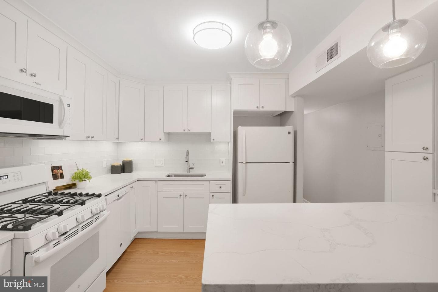 5041 7th Road S #102 photo 15