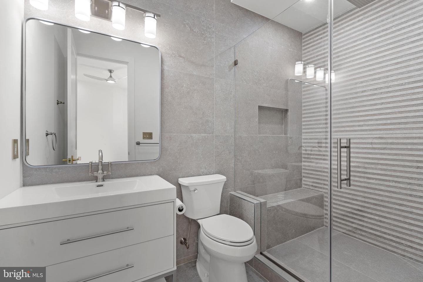 2520 5th Street S photo 33