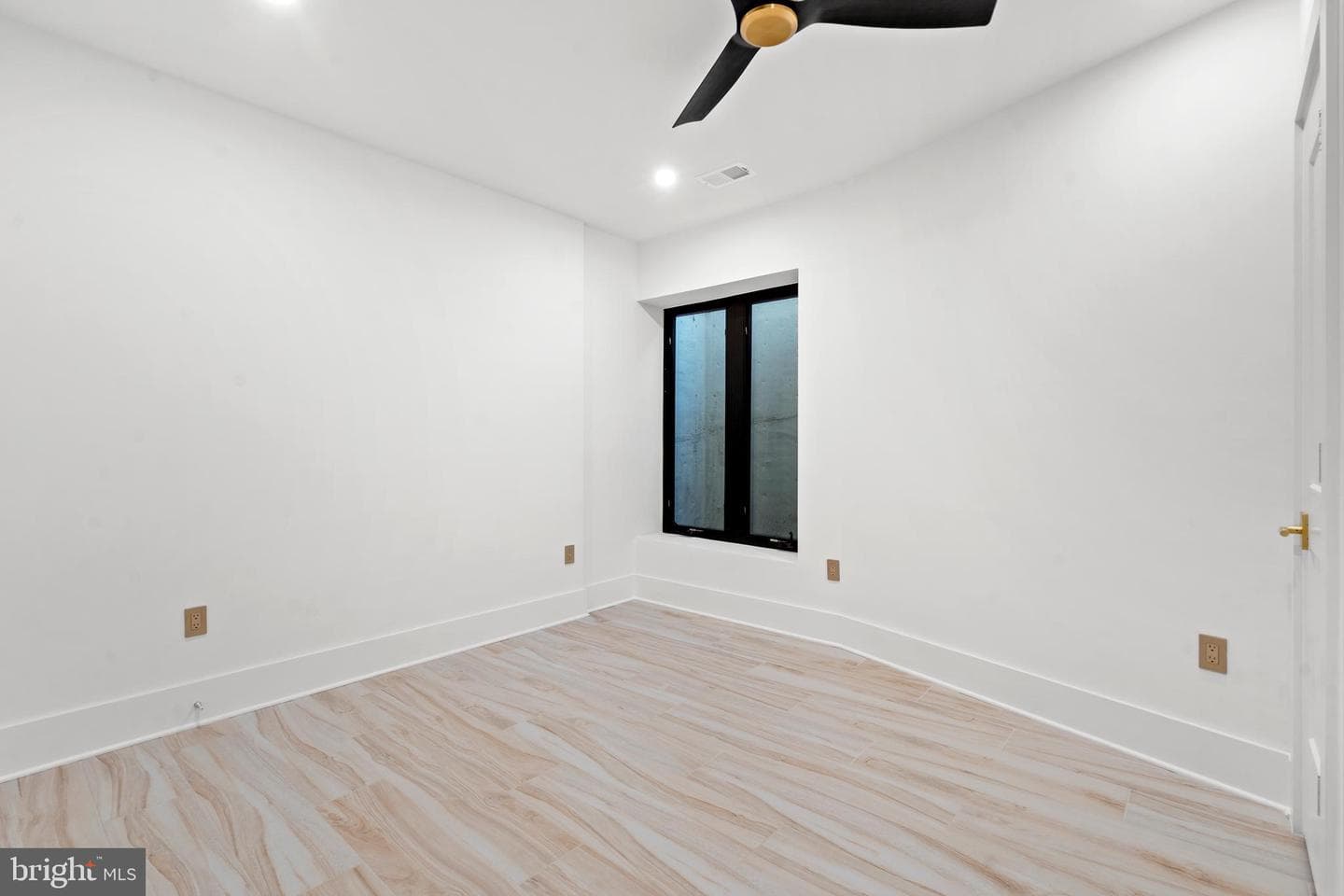 2520 5th Street S photo 46