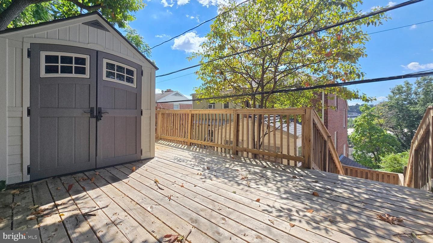 3723 Kemper Road photo 11