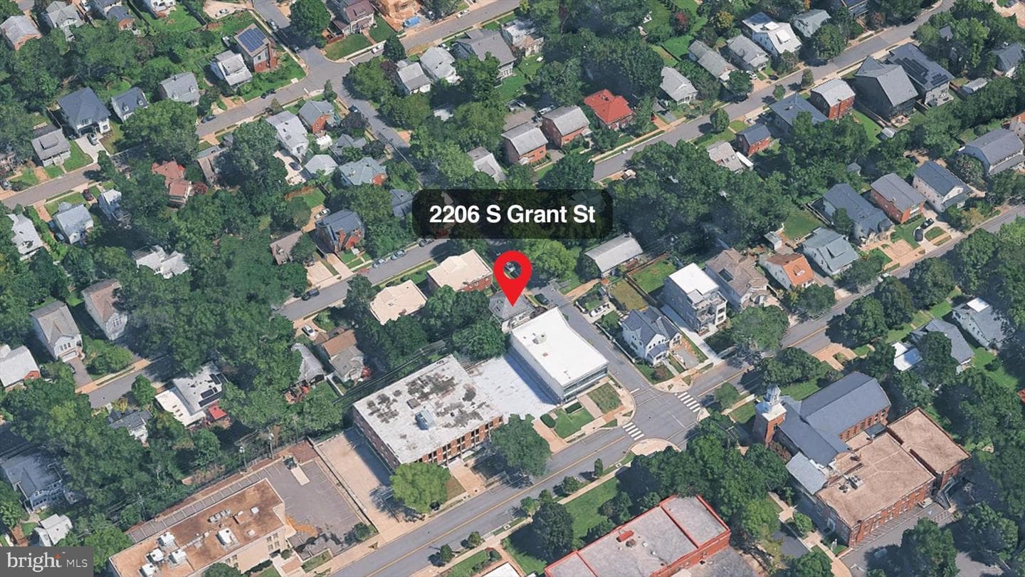 2206 S Grant Street S photo 5