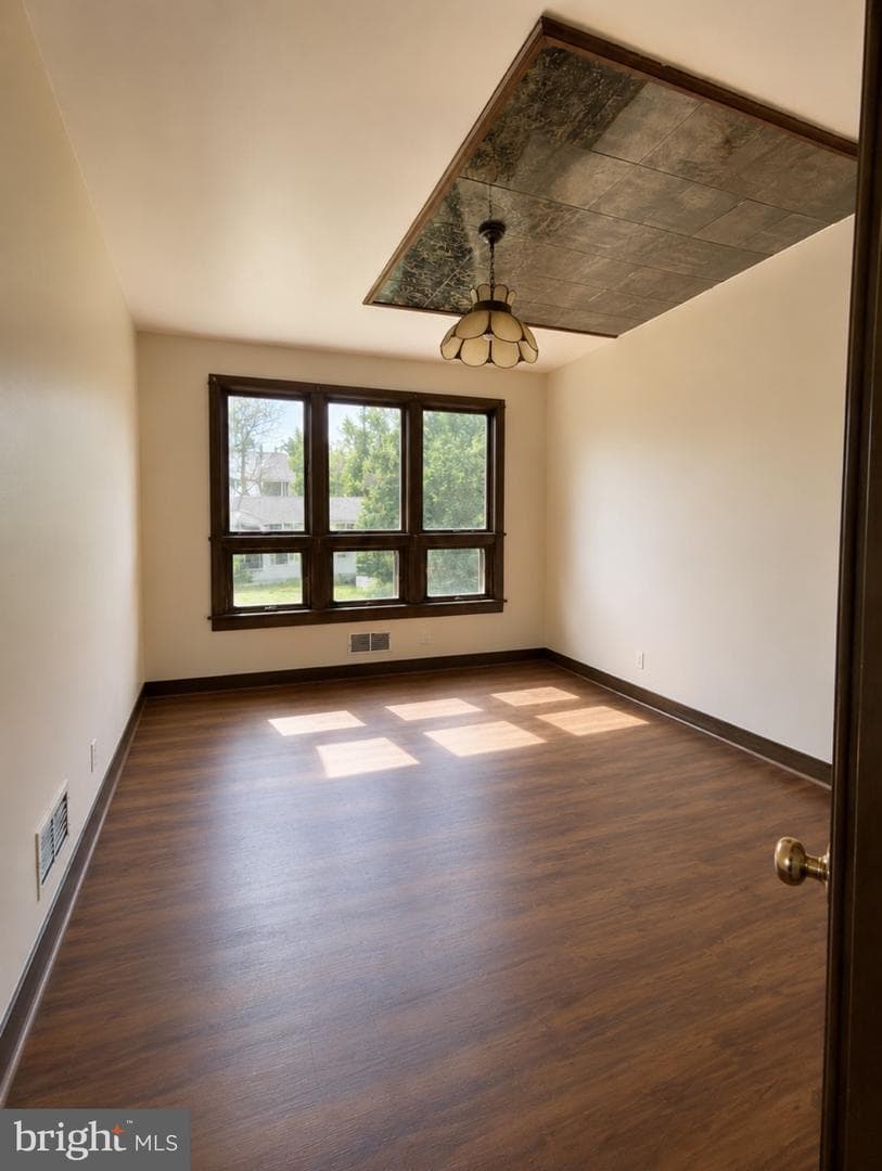 8 N Garfield Street photo 10