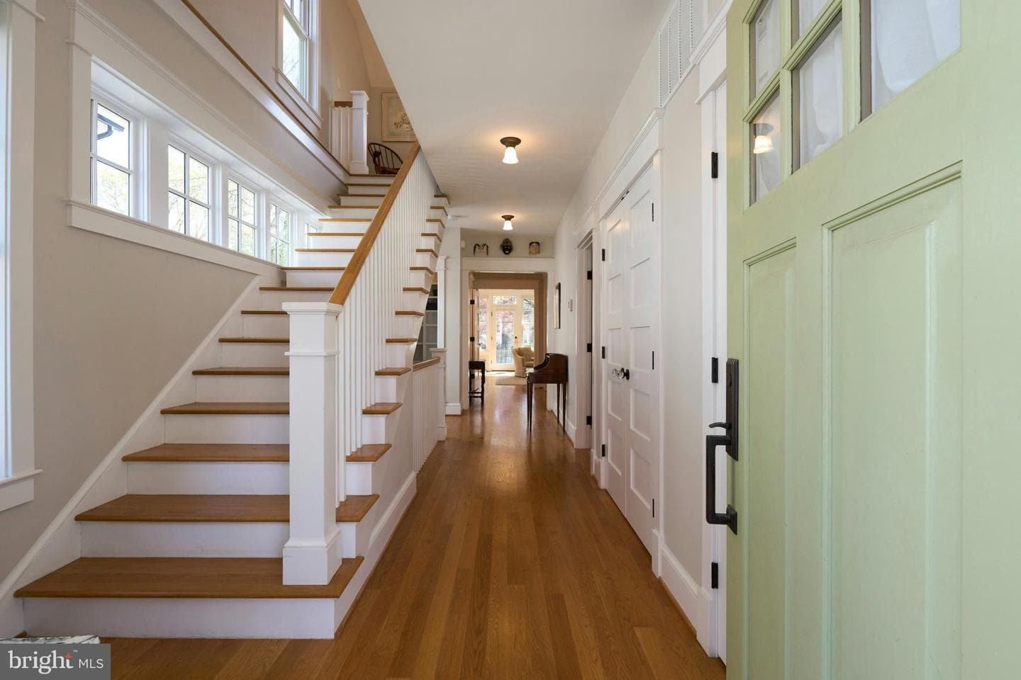 1243 N Stuart Street photo 6