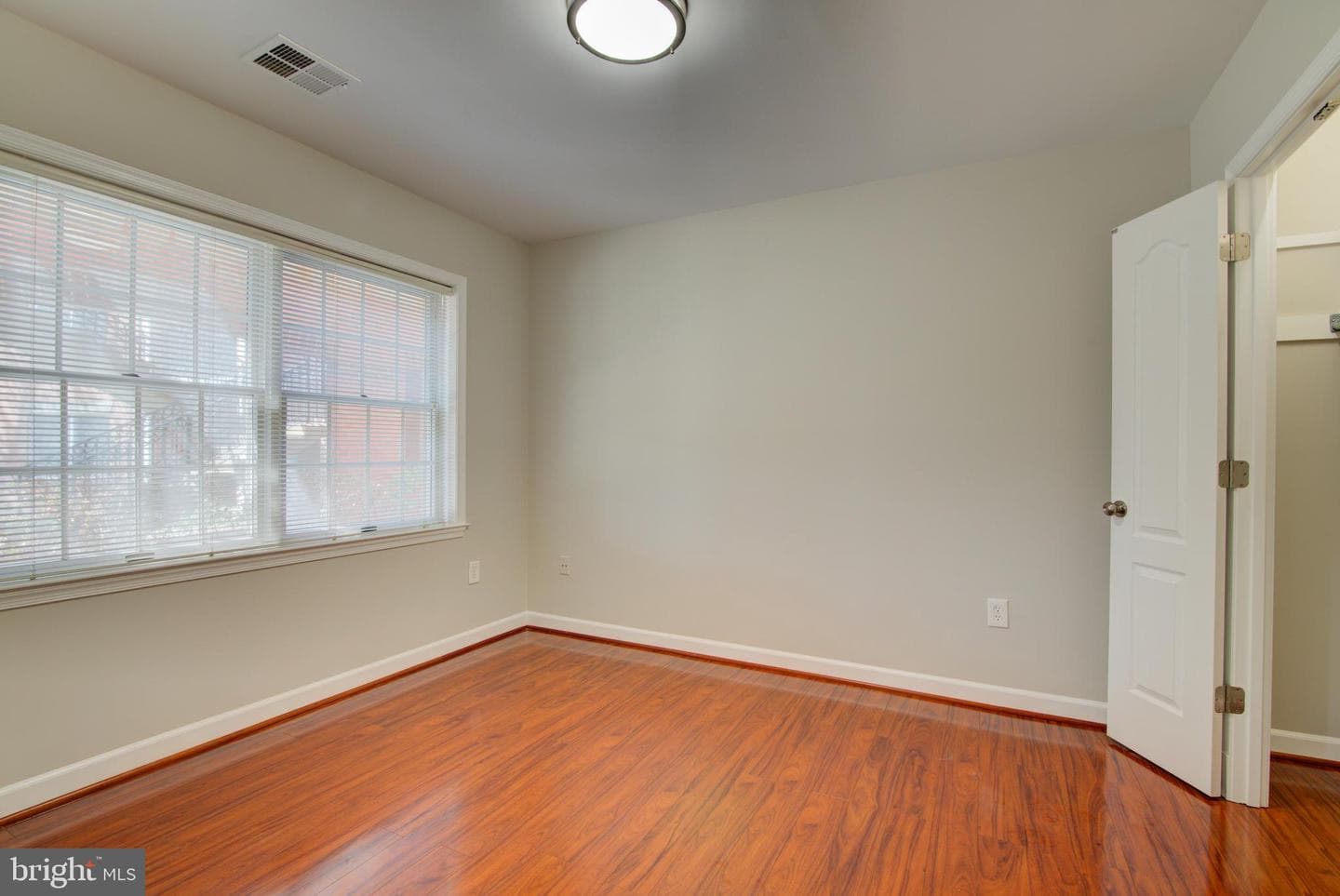 6908 Fairfax Drive #100 photo 24