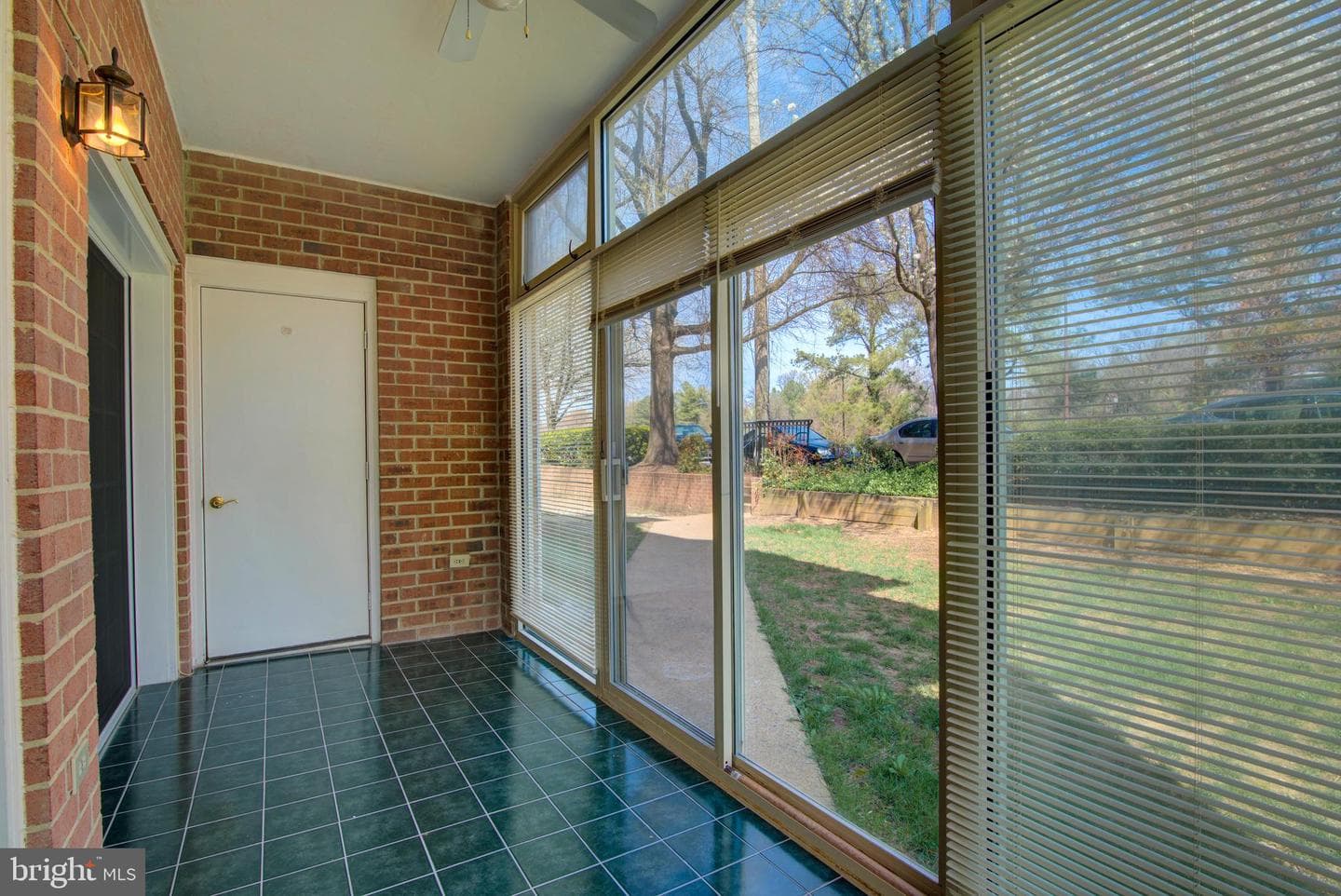6908 Fairfax Drive #100 photo 26