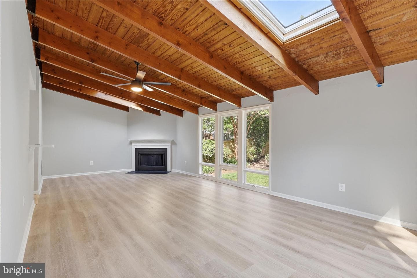 5537 10th Street N photo 11