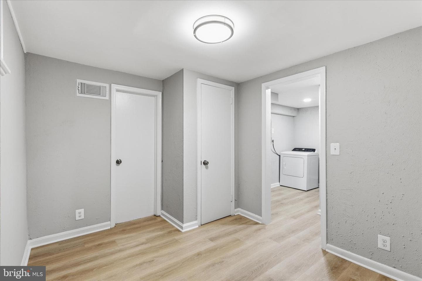 5537 10th Street N photo 32