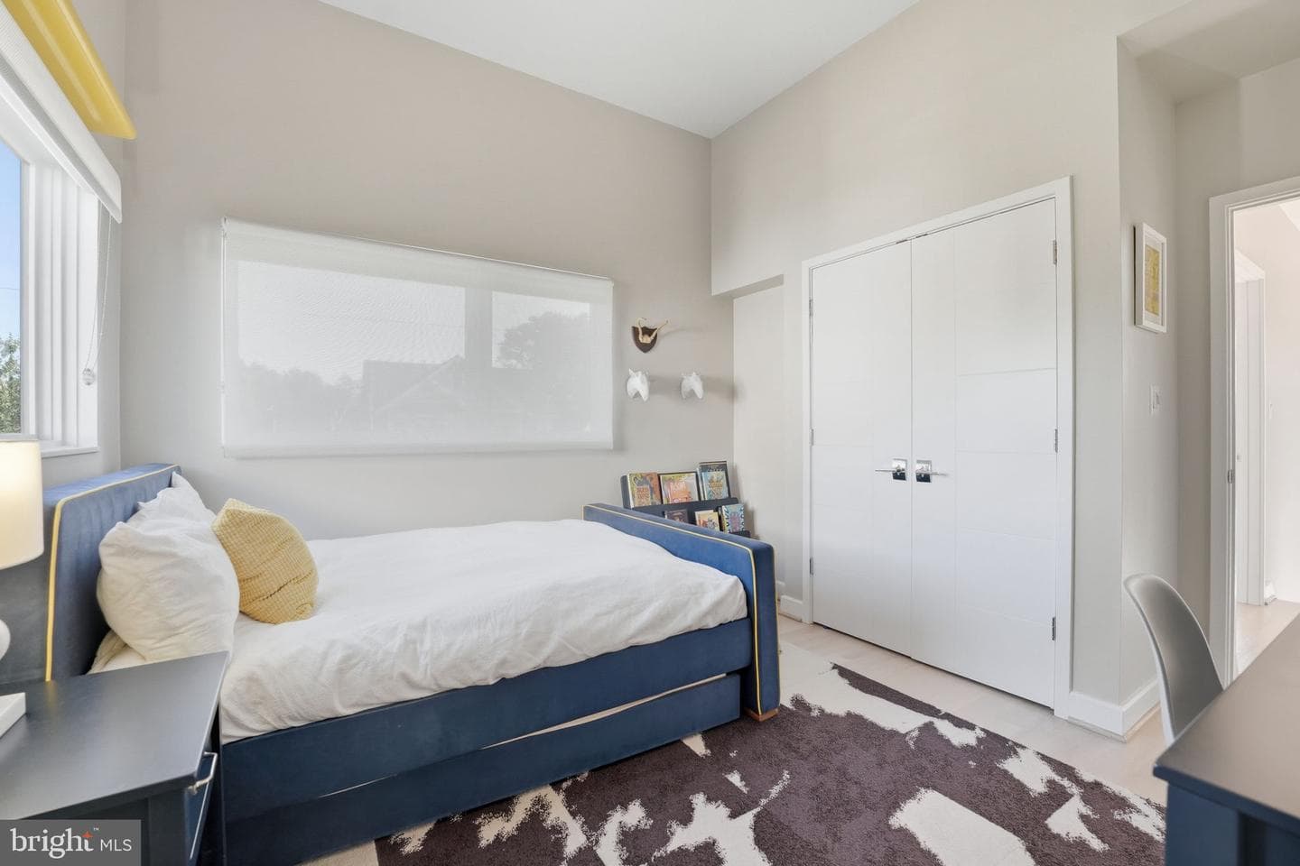 1404 N Herndon Street photo 69