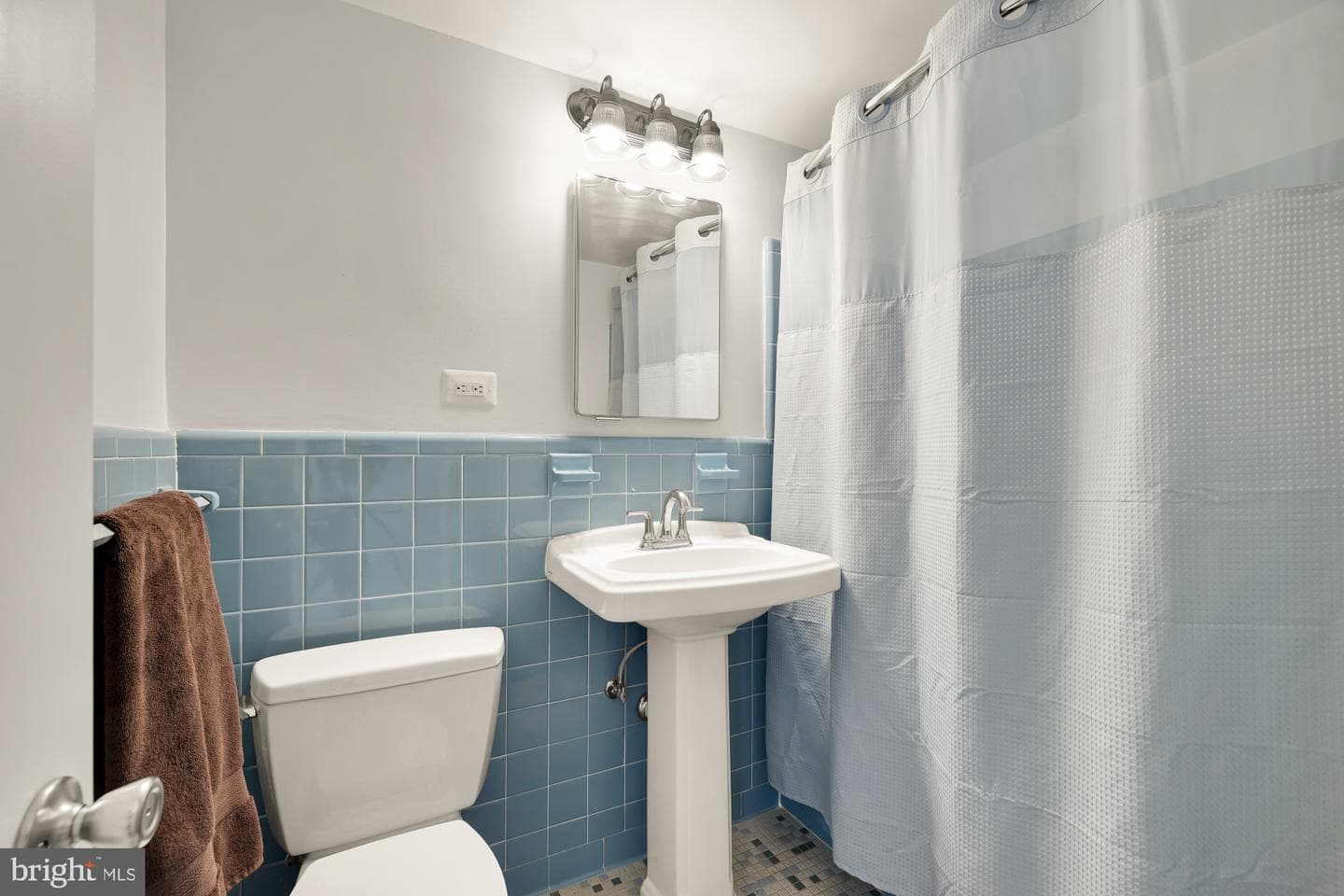 4390 Lorcom Lane #510 photo 22