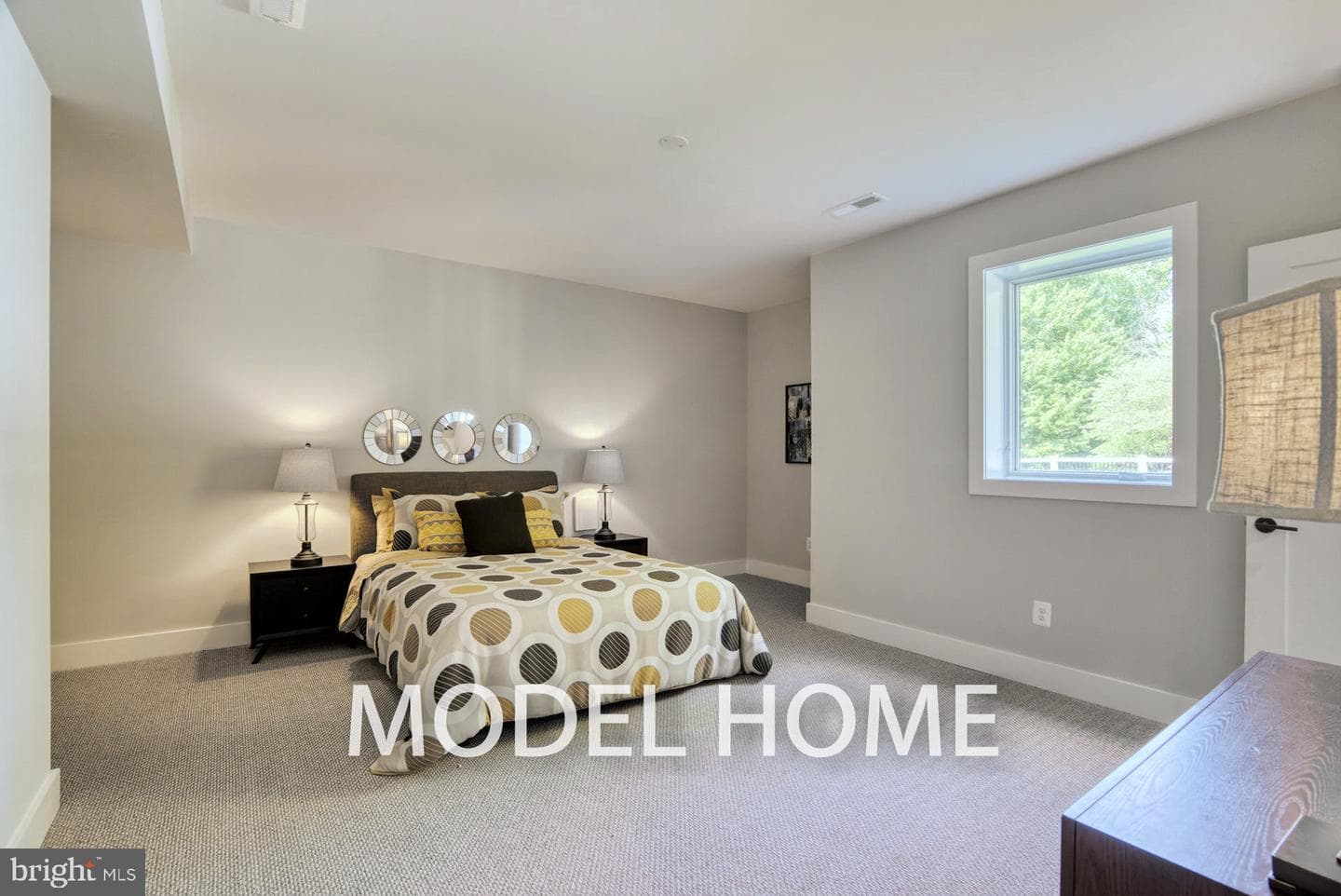 2418 N Ottawa Street photo 45
