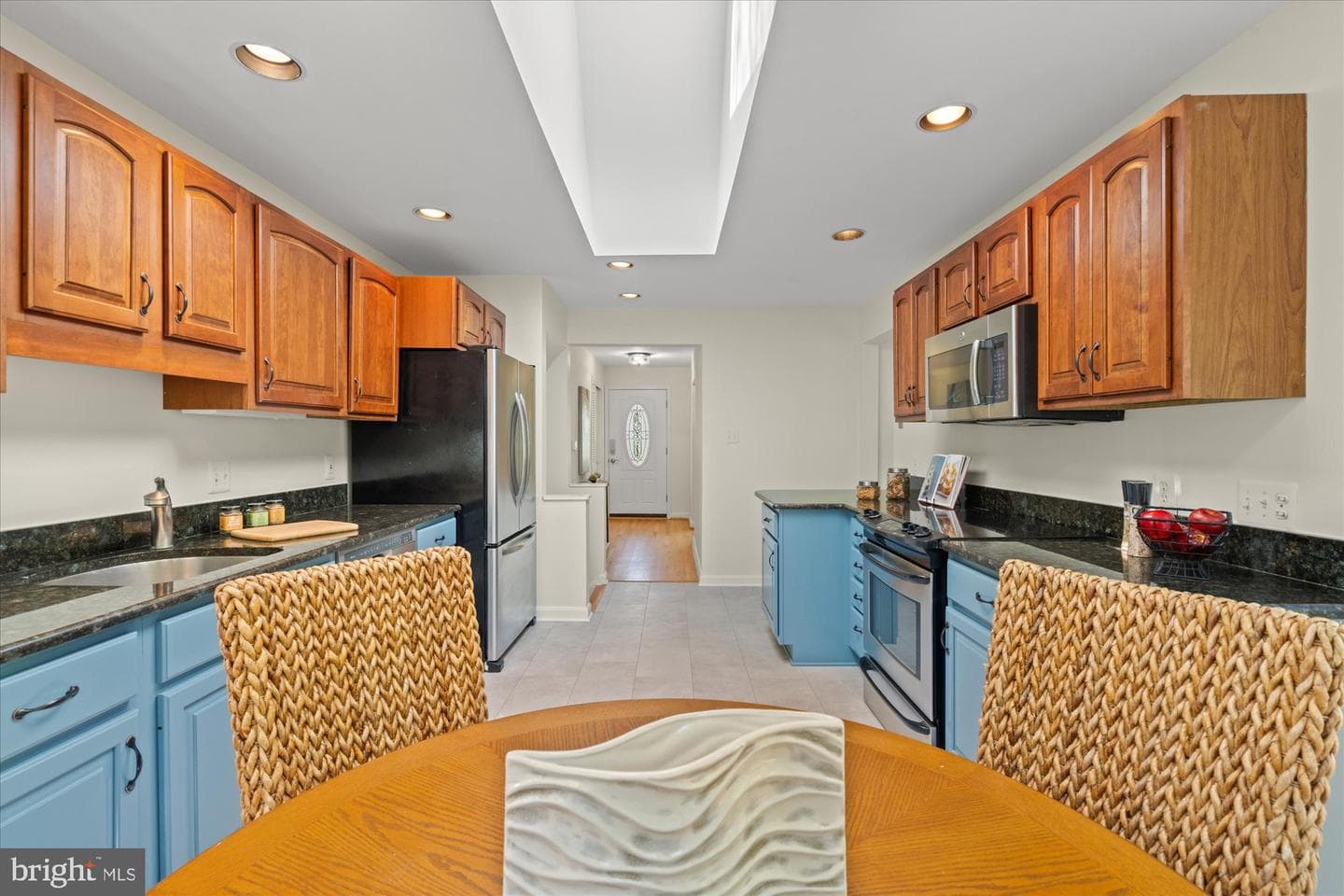 3907 N Woodstock Street photo 21