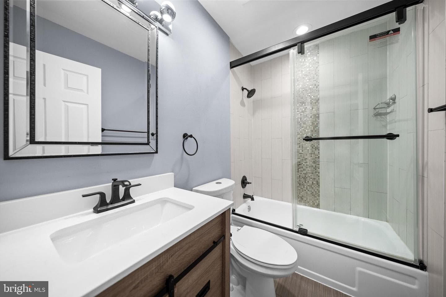 967 S Rolfe Street S #2 photo 18