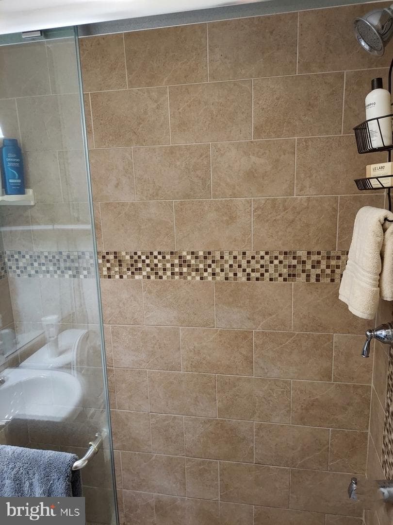 1519 S George Mason Dr # 21 photo 26