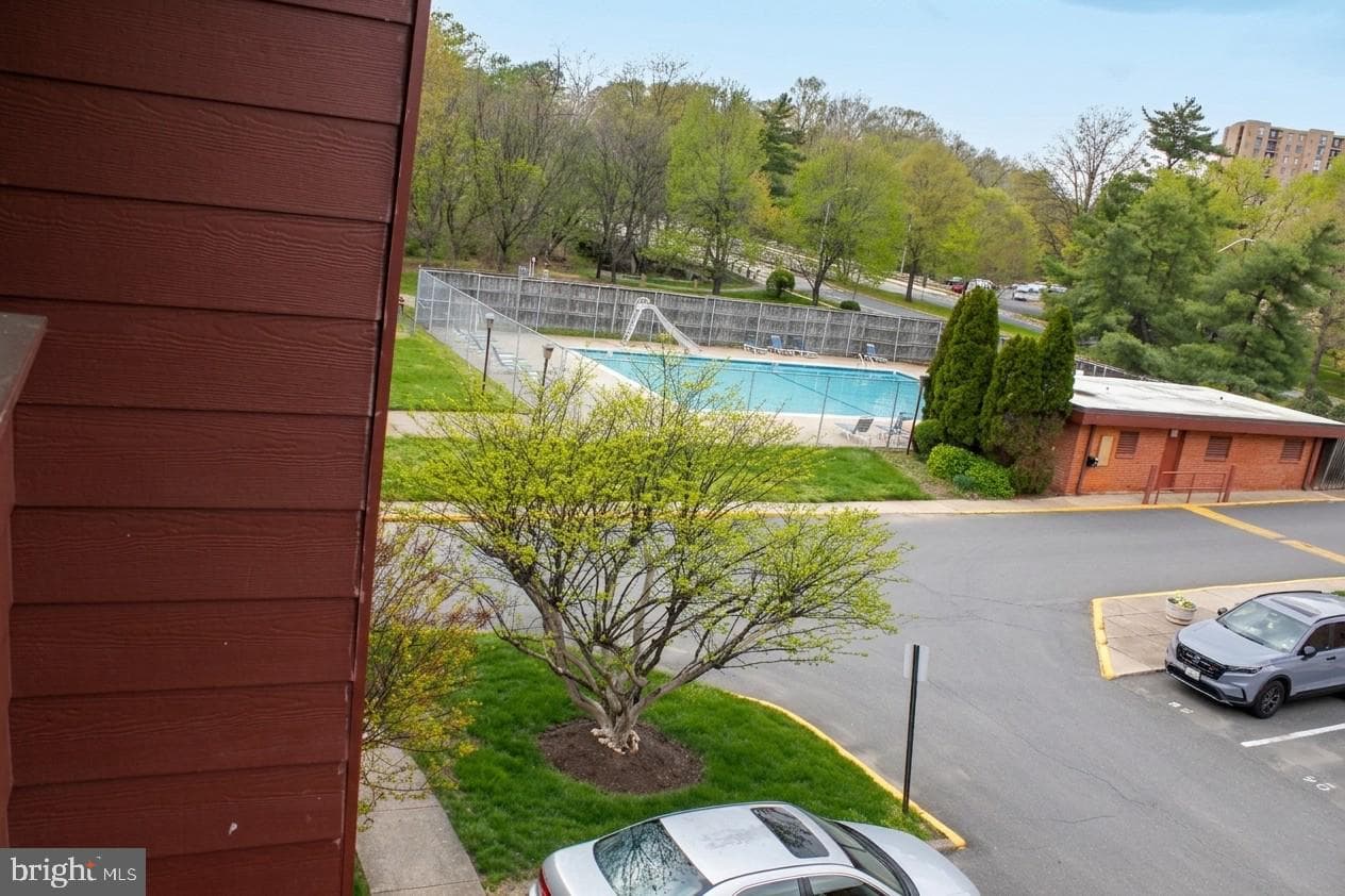 1519 S George Mason Dr # 21 photo 6