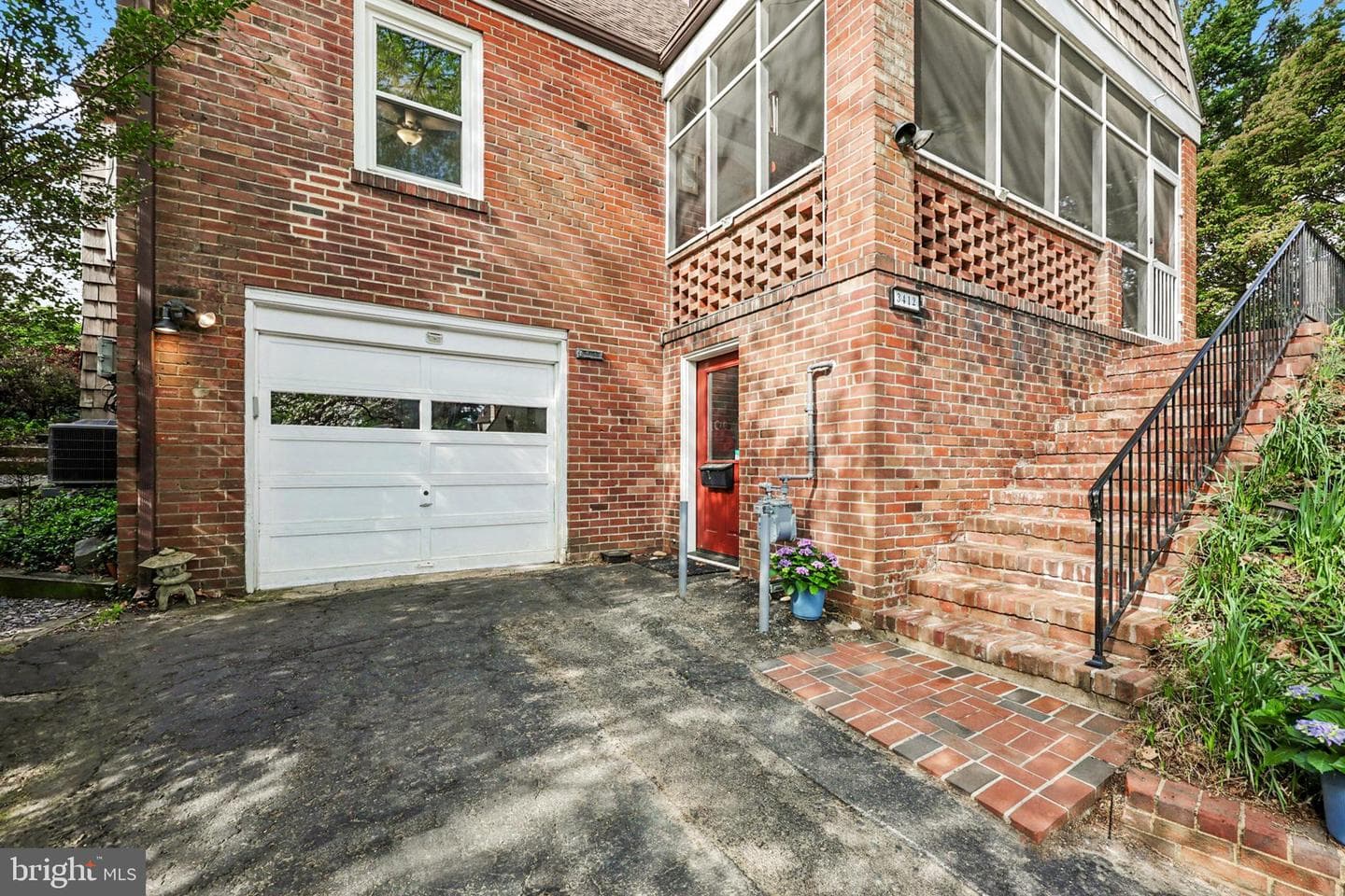 3412 15th Street N photo 2
