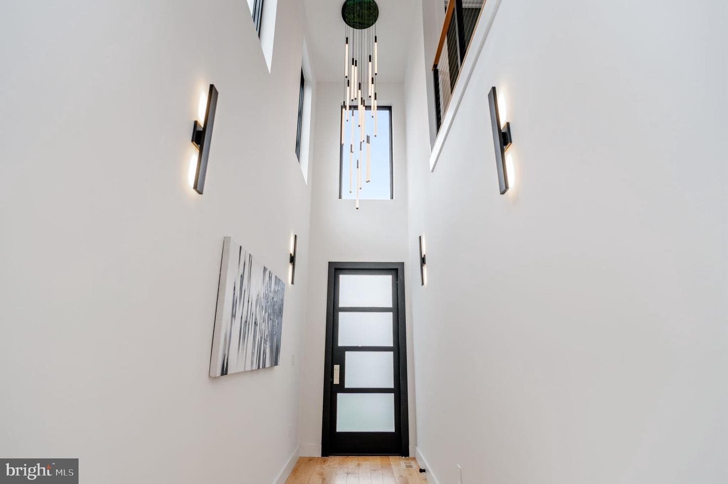 2025 N Emerson Street photo 6