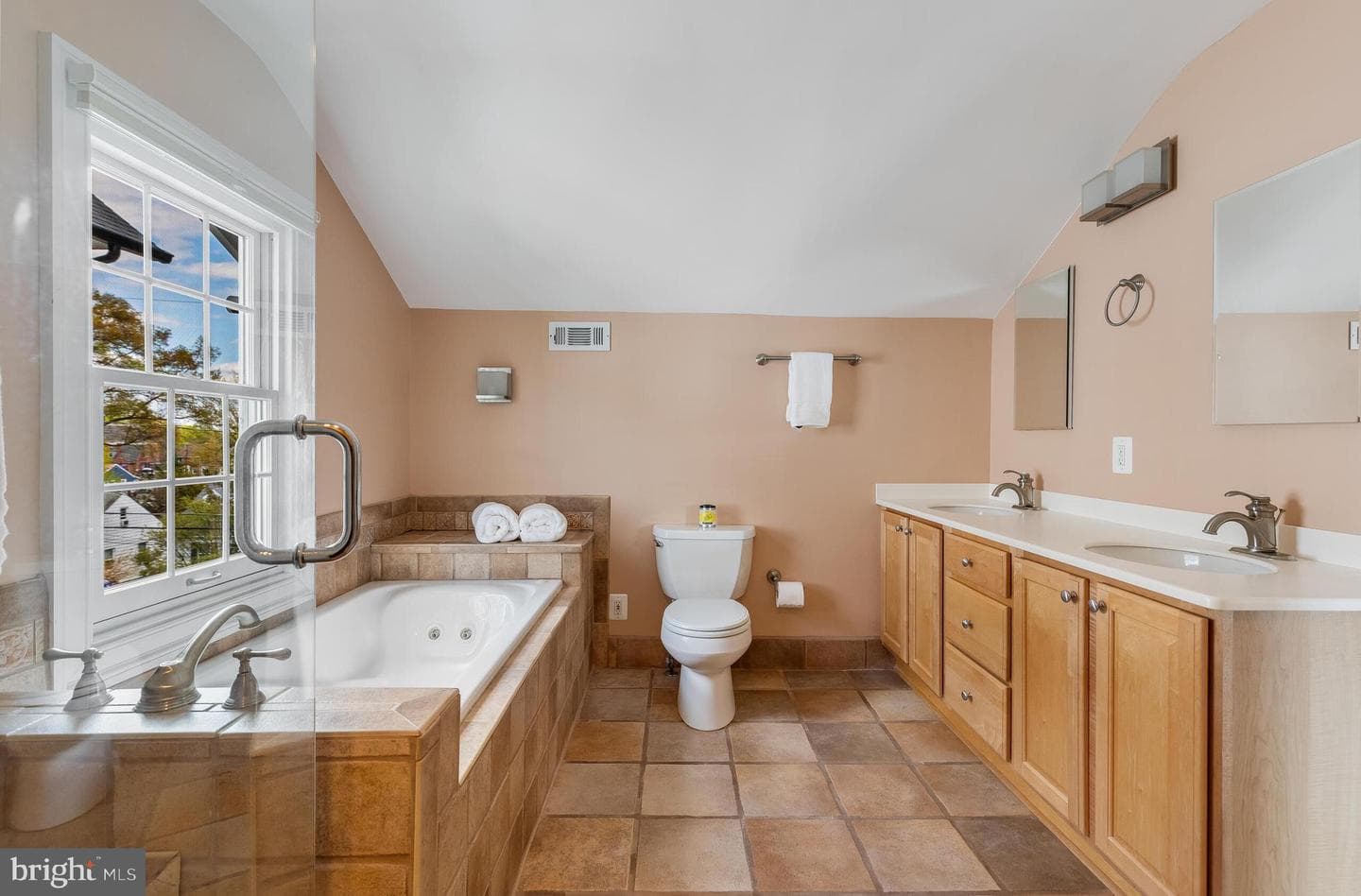 1708 N Quebec Street photo 21
