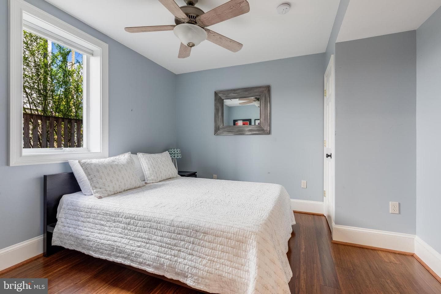 1708 N Quebec Street photo 30
