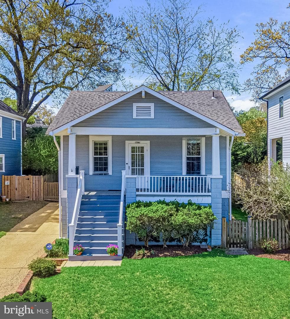 1708 N Quebec Street photo 5