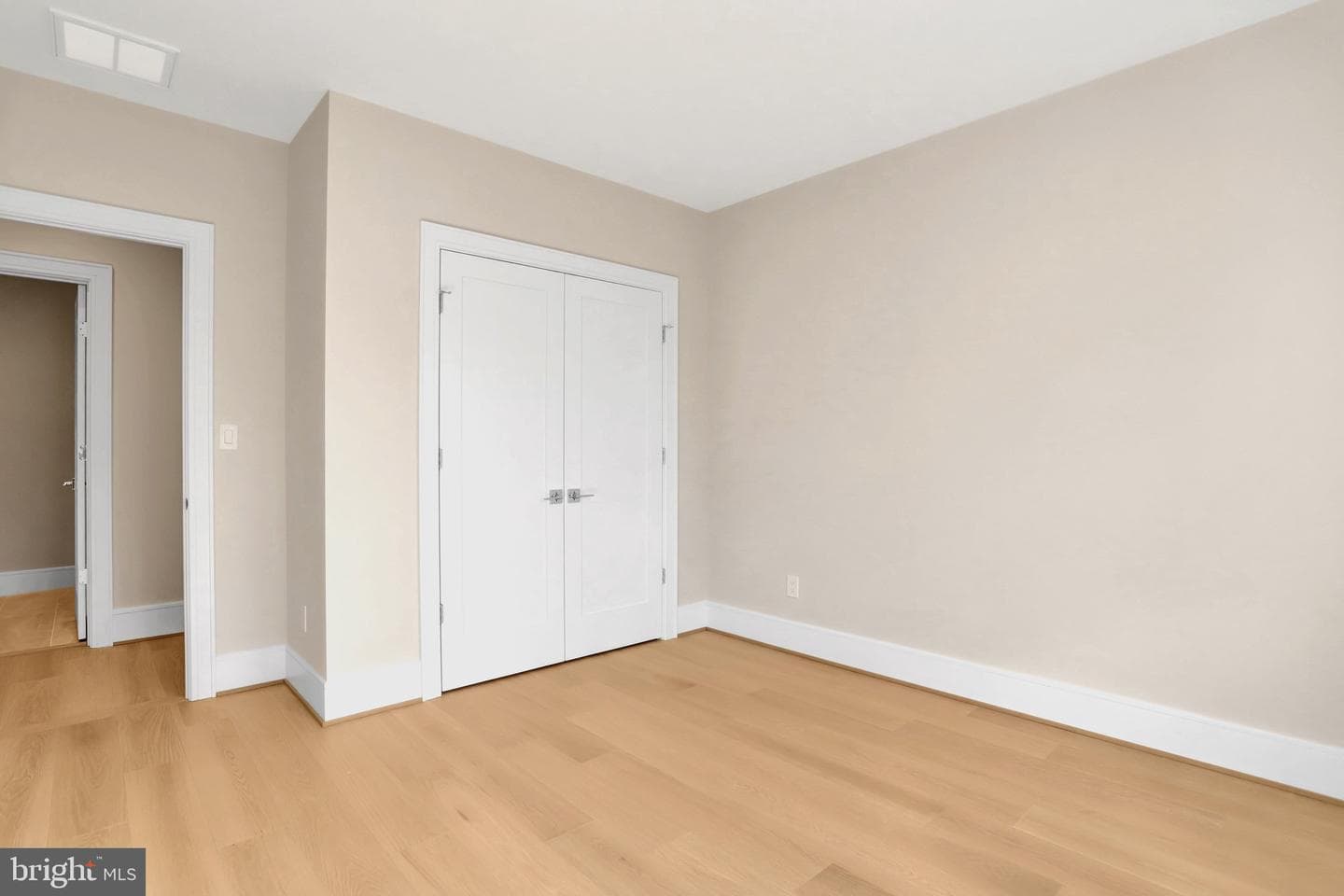501 N Jefferson Street photo 60