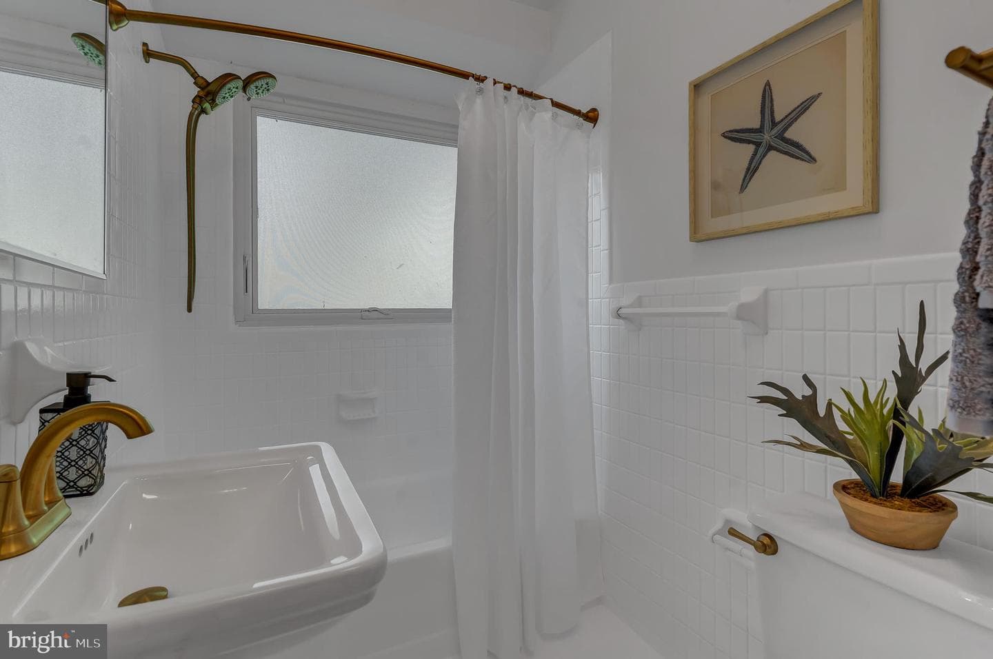 422 N Edgewood Street photo 34